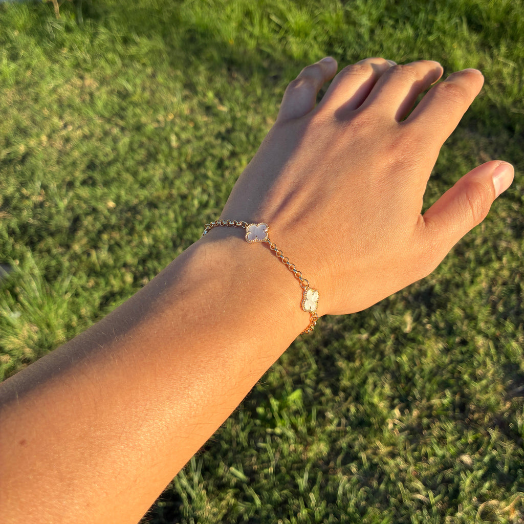 Pulsera Van Cleef Gold Blanca