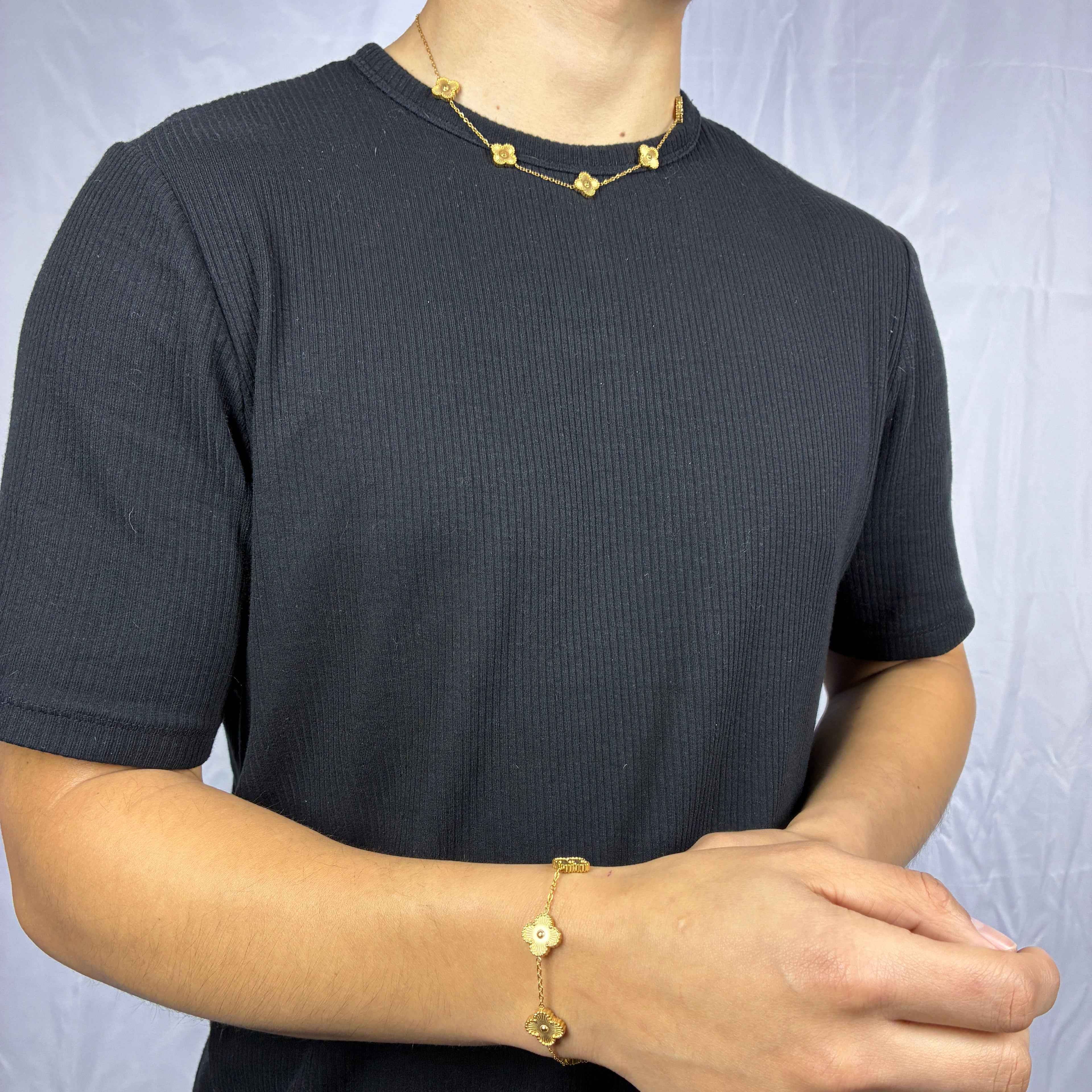 Pulsera Van Cleef Gold Dorado