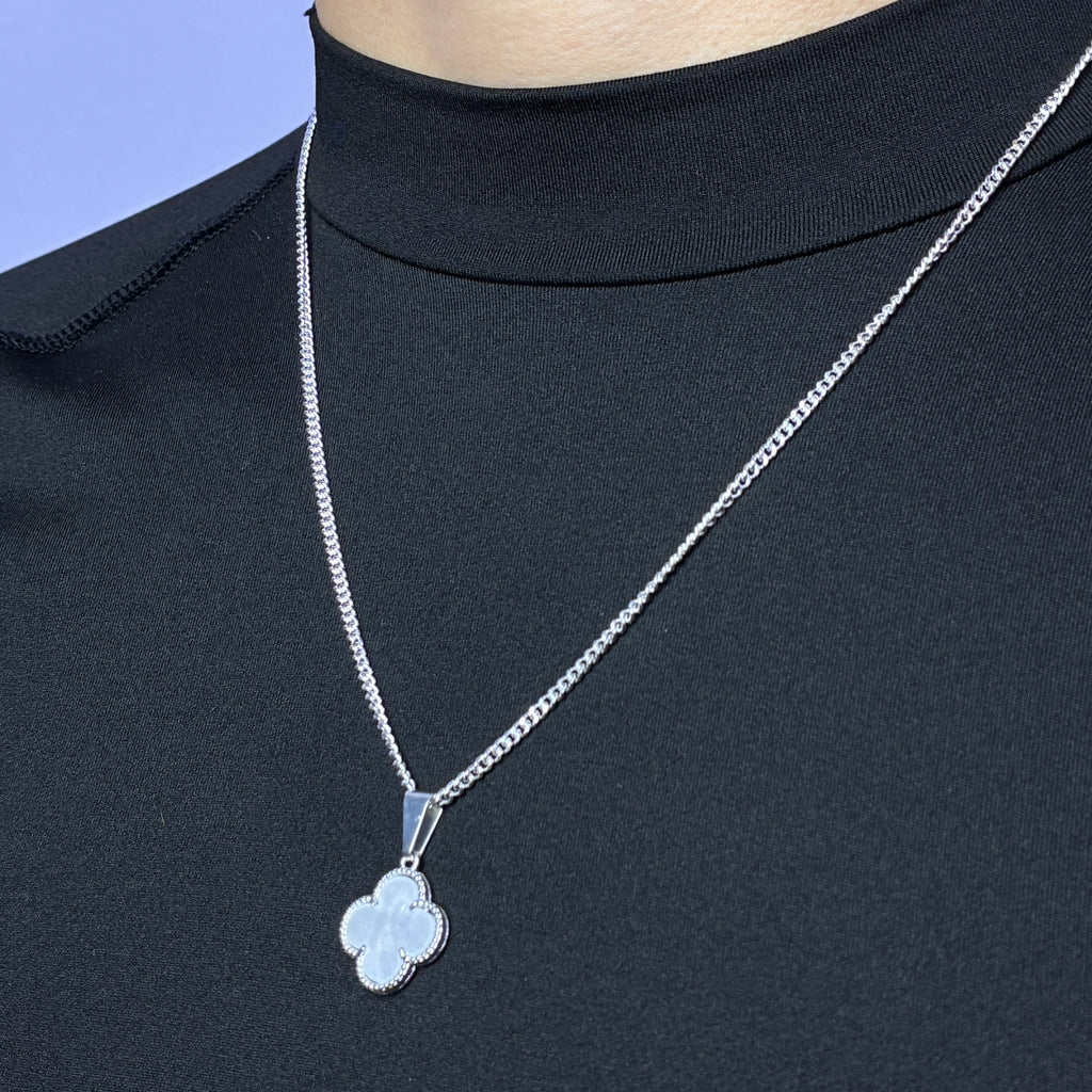 Lucky Clover Pendant - Blanco