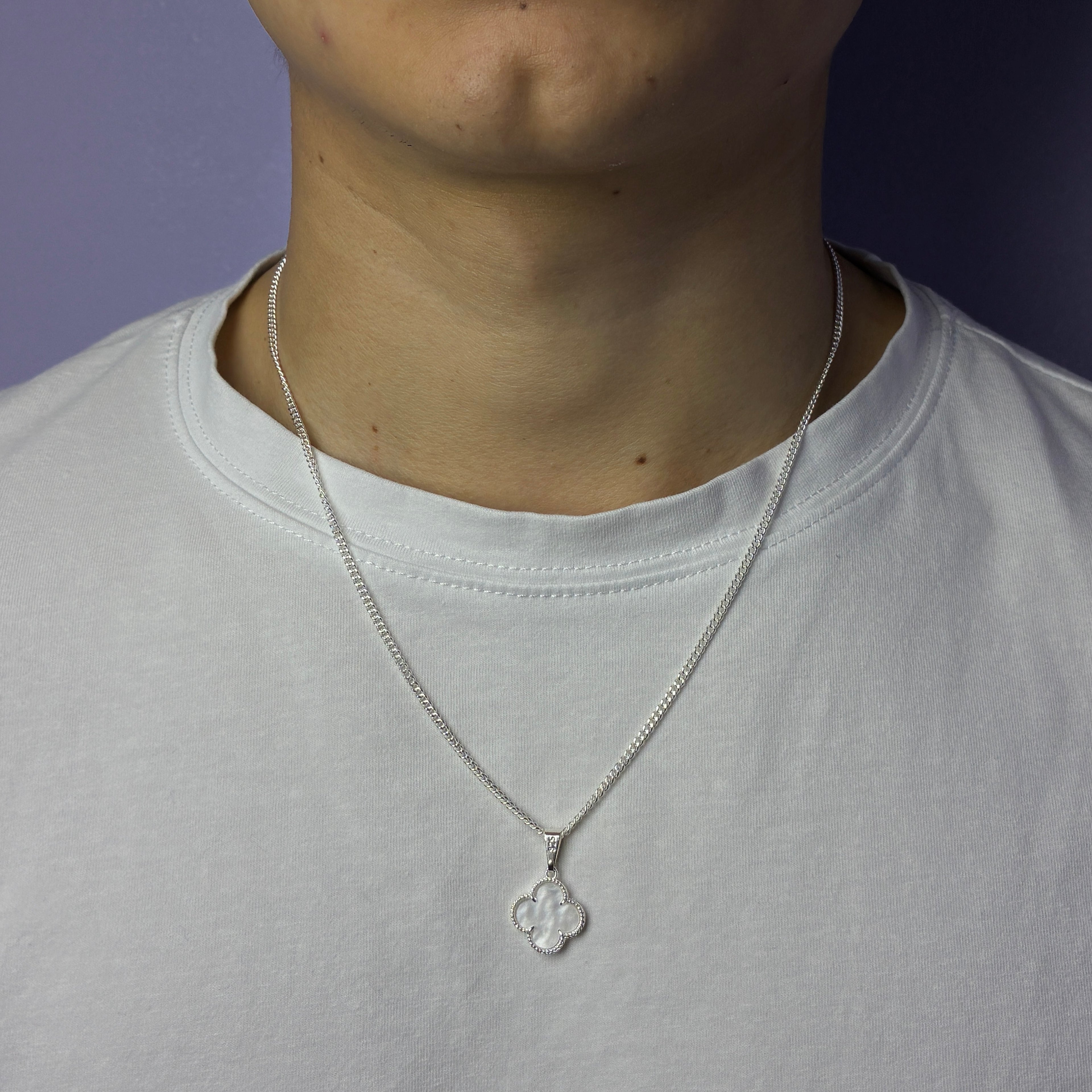 Lucky Clover Pendant - Blanco