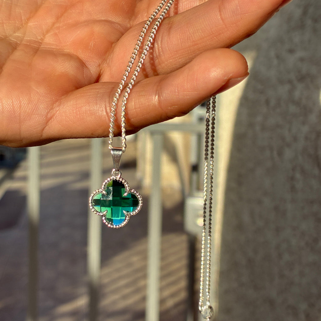 Lucky Clover Pendant - Verde