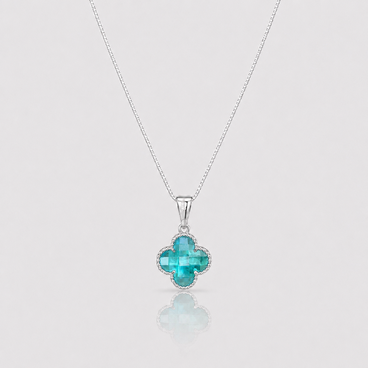 Collar Lucky Clover - Celeste