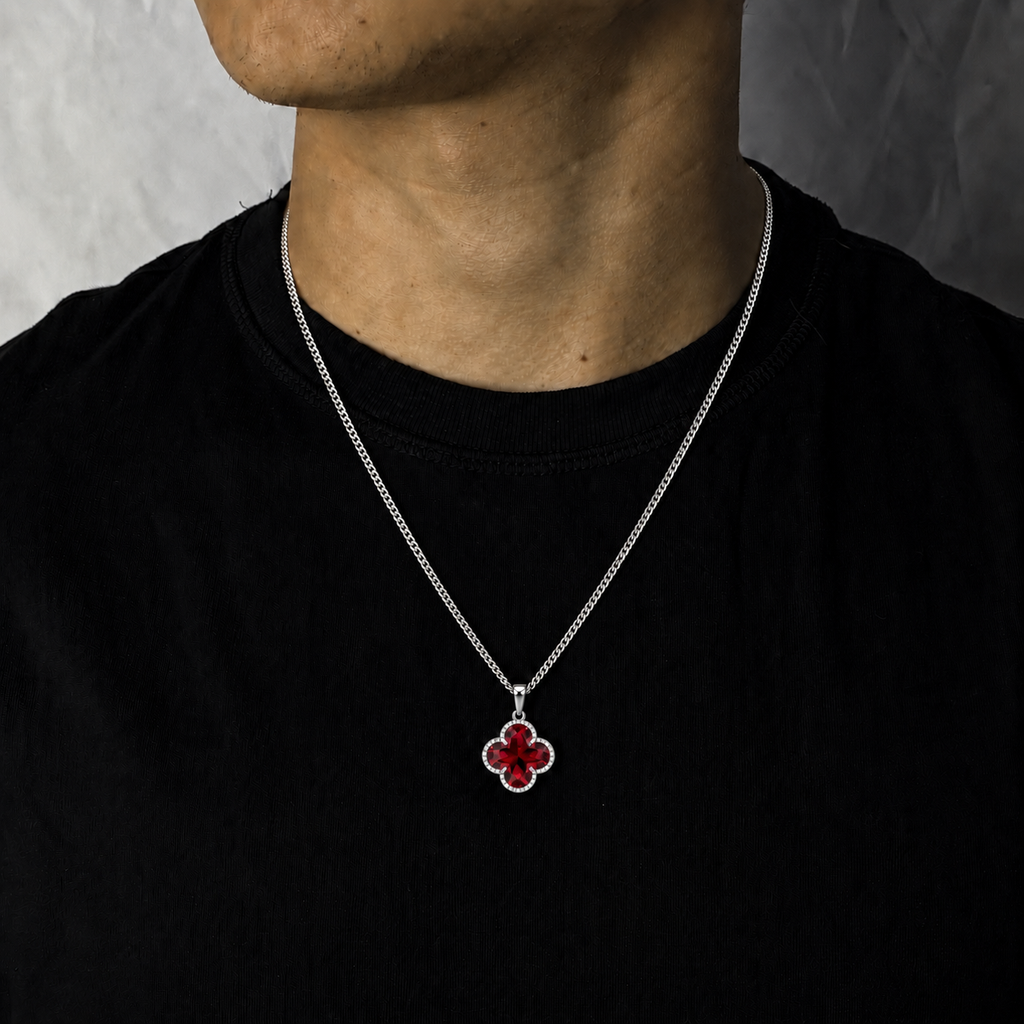 Lucky Clover Pendant - Rojo