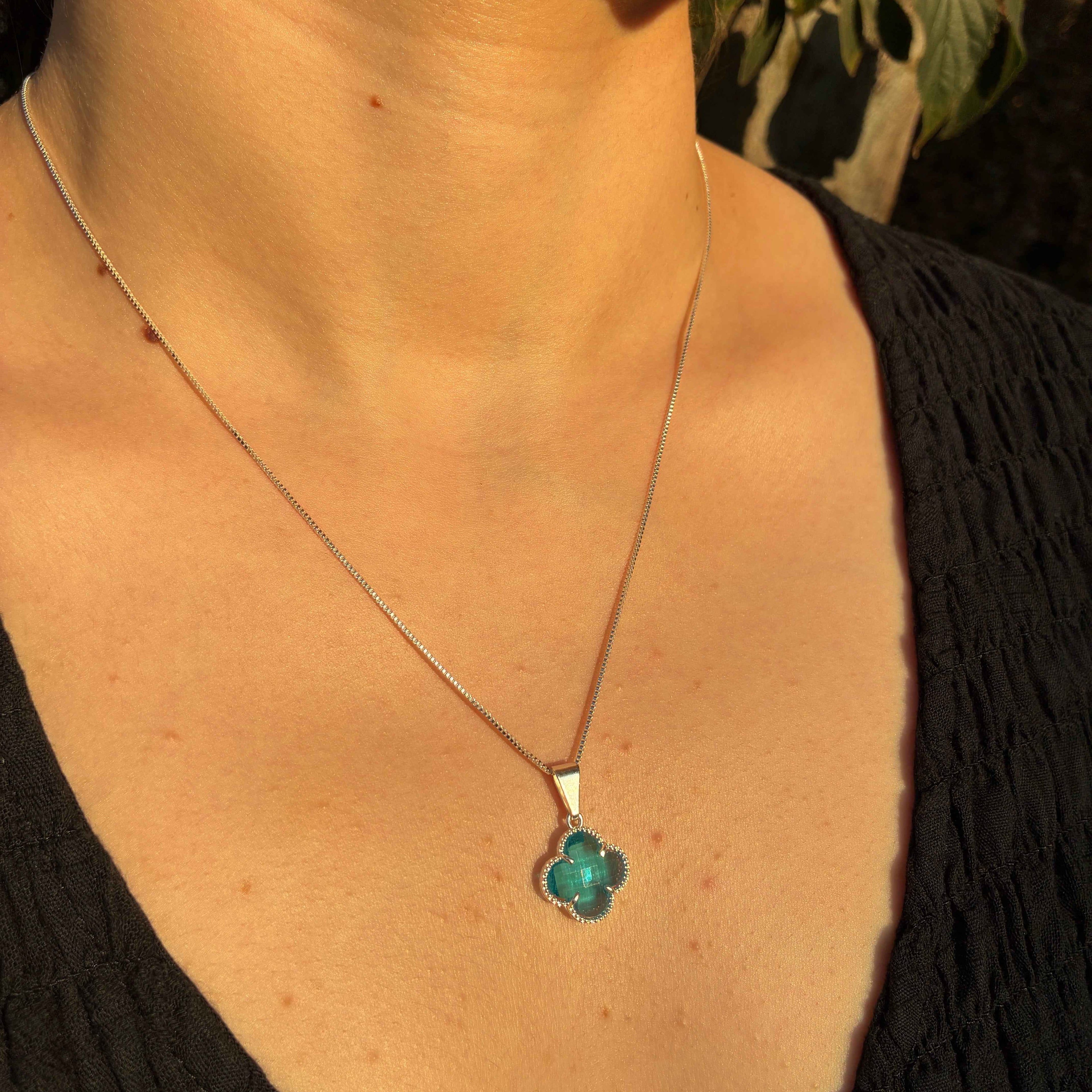 Collar Lucky Clover - Celeste