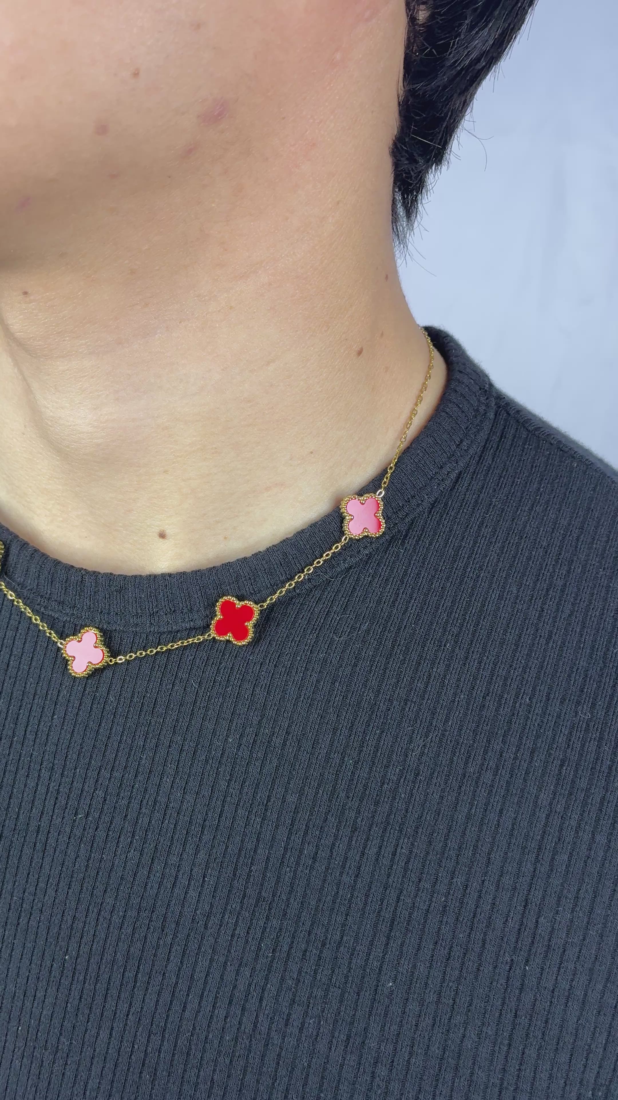 Collar Van Cleef Gold Rojo