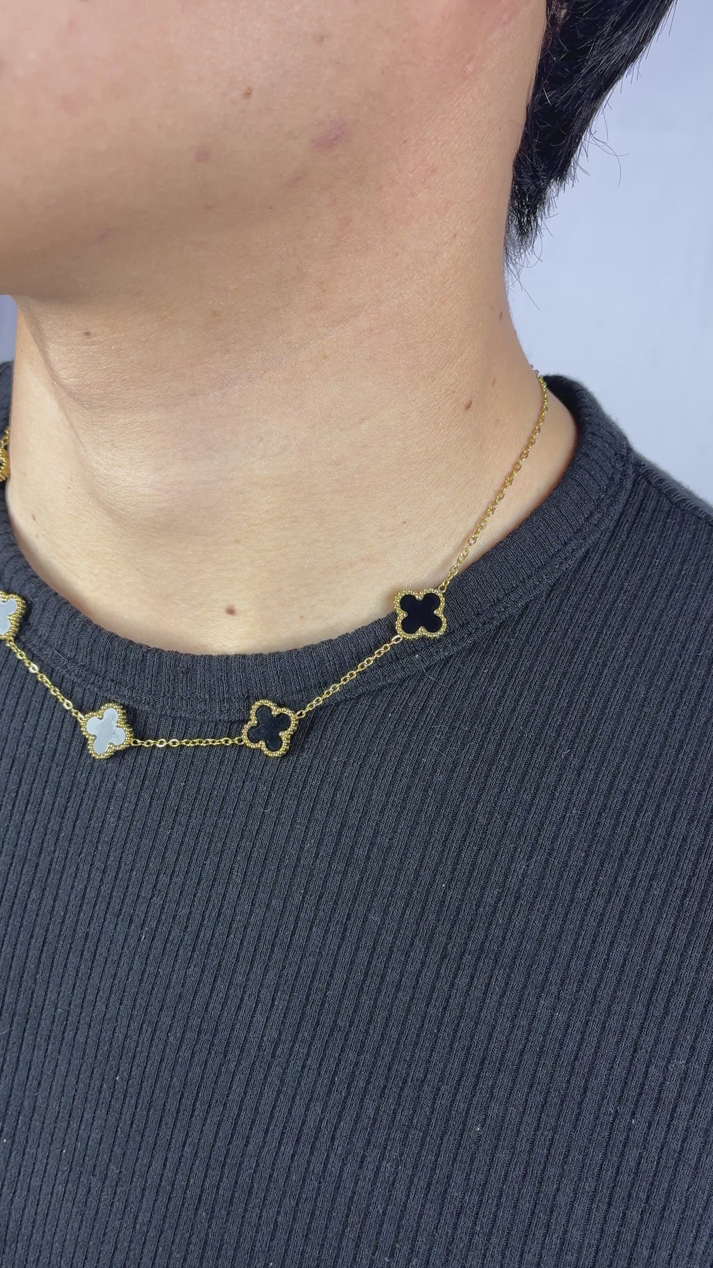 Collar Van Cleef Gold Negro